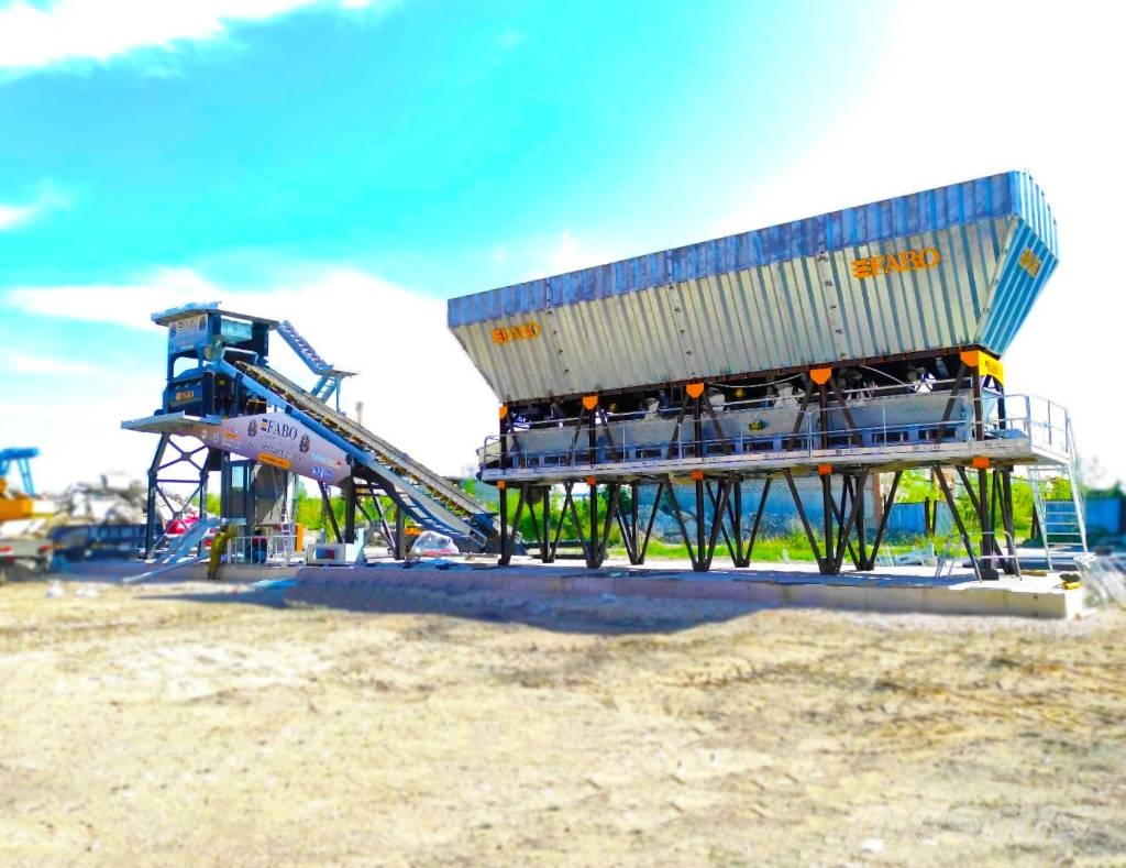 Fabo CENTRALE À BÉTON COMPACTE À GODET - 120 M3/H خلاطات خرسانة