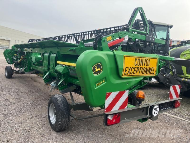 John Deere T 670 Mietitrebbiatrici