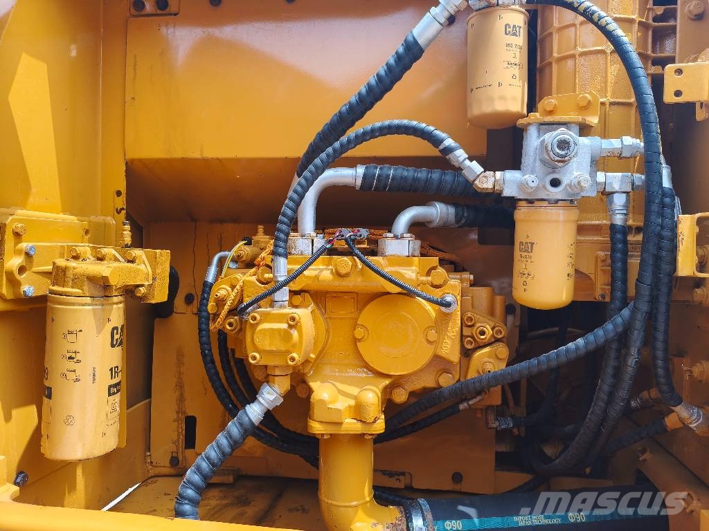 CAT 320 D Bageri guseničari