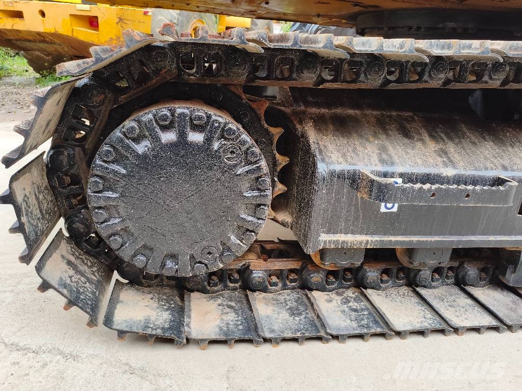 CAT 320 D Bageri guseničari