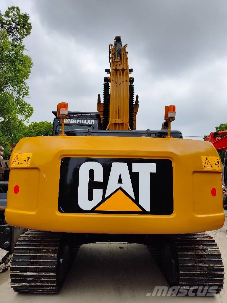 CAT 320 D Bageri guseničari