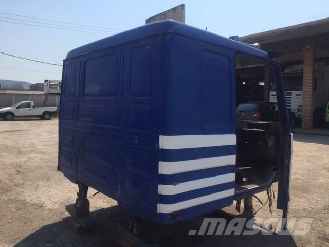 Scania 142 M Καμπίνες και εσωτερικό