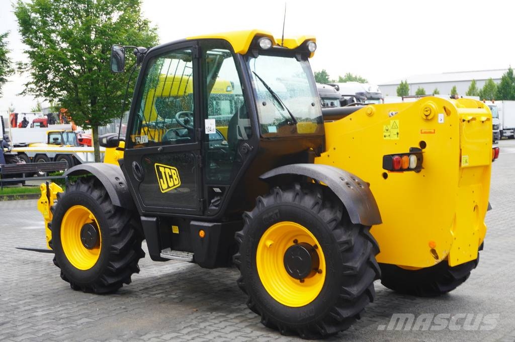 JCB 535-95 / 3.5 T / range 9.5 m / joystick 伸缩臂叉装车|叉装车
