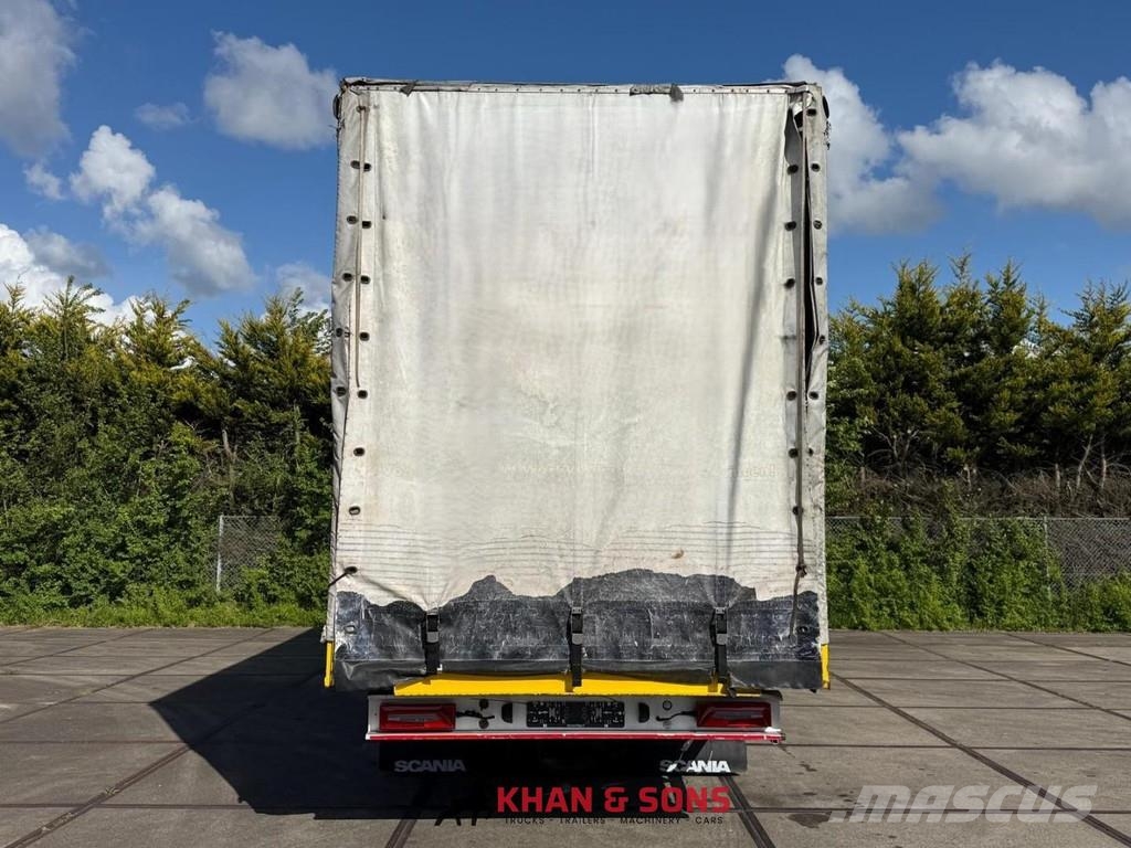 Scania R450 6X2 - Retarder - Holland Truck Schuifzeilopbouw
