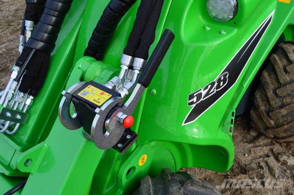 Avant 528 TDL Kniklader/Shovel Kompaktlastare