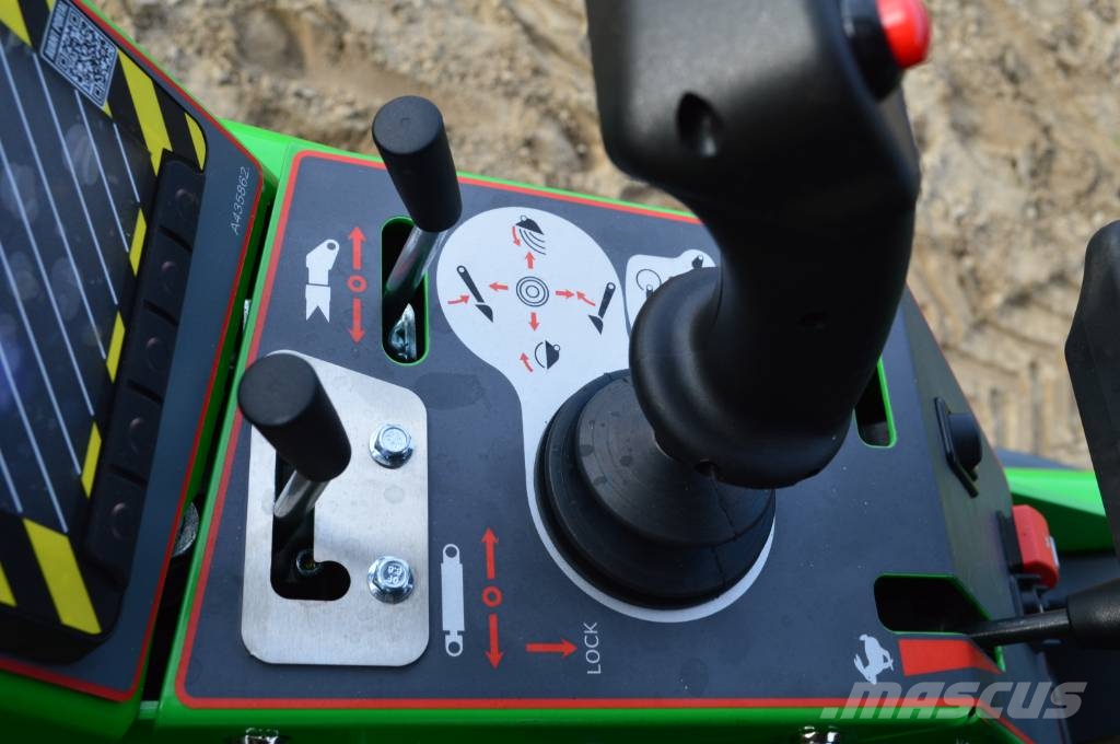 Avant 528 TDL Kniklader/Shovel Kompaktlastare