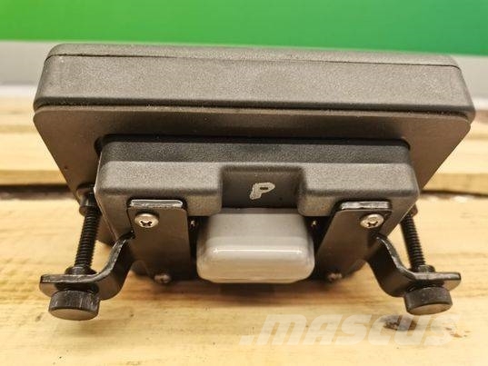 CAT 966F monitor Elektronika
