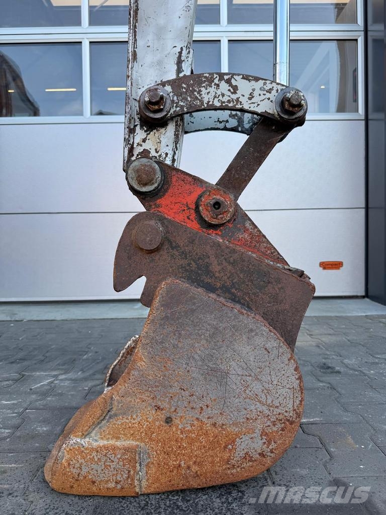 Takeuchi TB23R Mini ekskavatoriai < 7 t