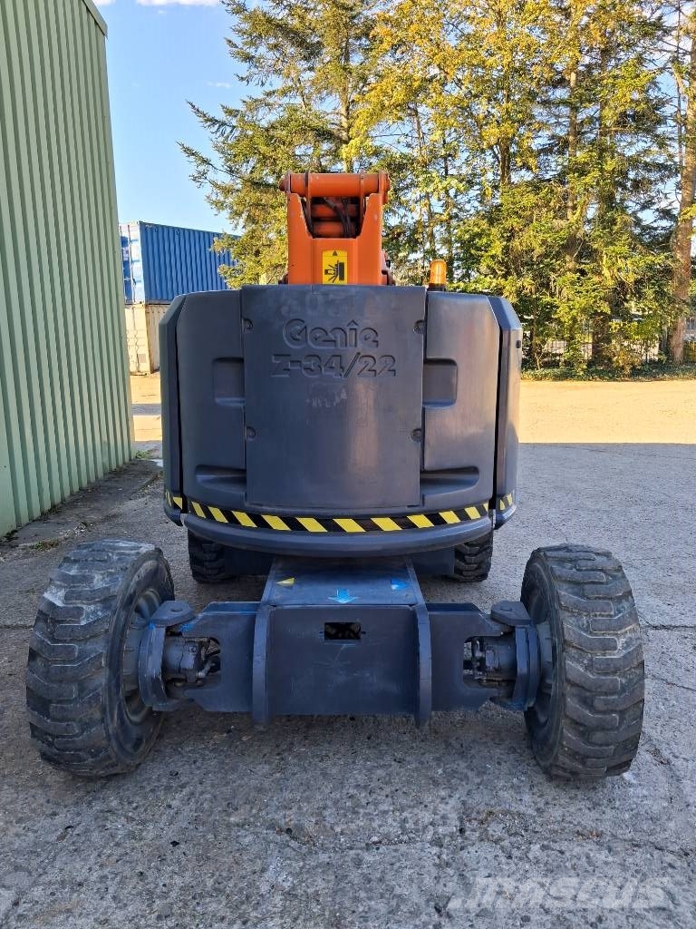 Genie Z 34/22 IC Strēles pacēlāji