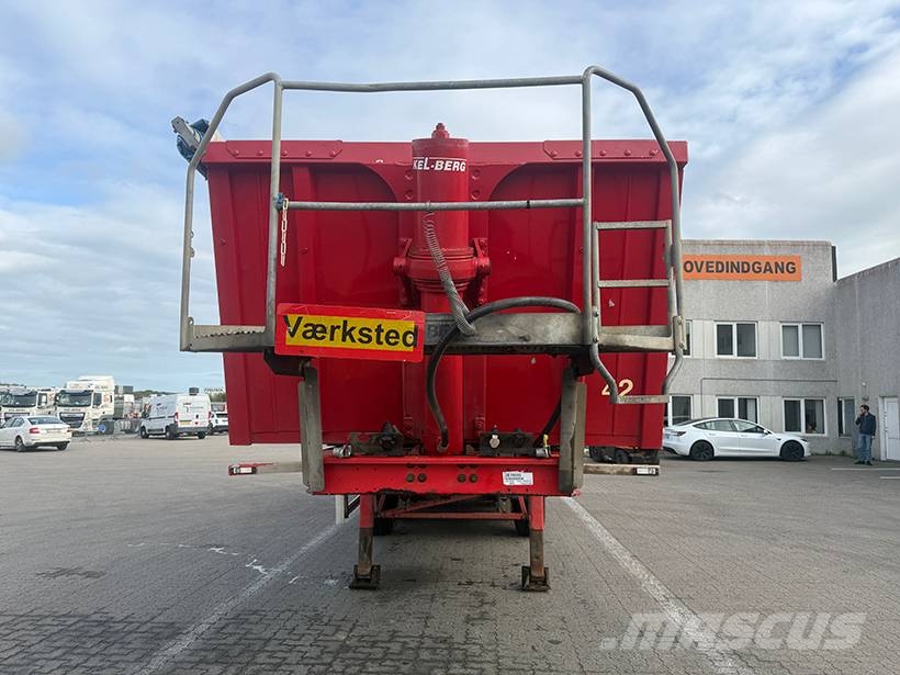 Kel-Berg Tipper / Kippauflieger 37 m3 Tipper semi-trailers