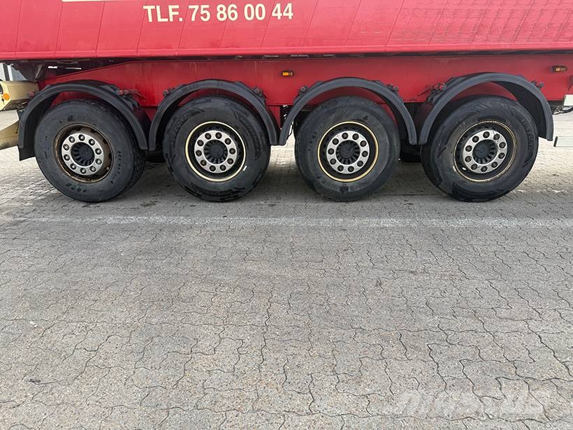 Kel-Berg Tipper / Kippauflieger 37 m3 Tipper semi-trailers