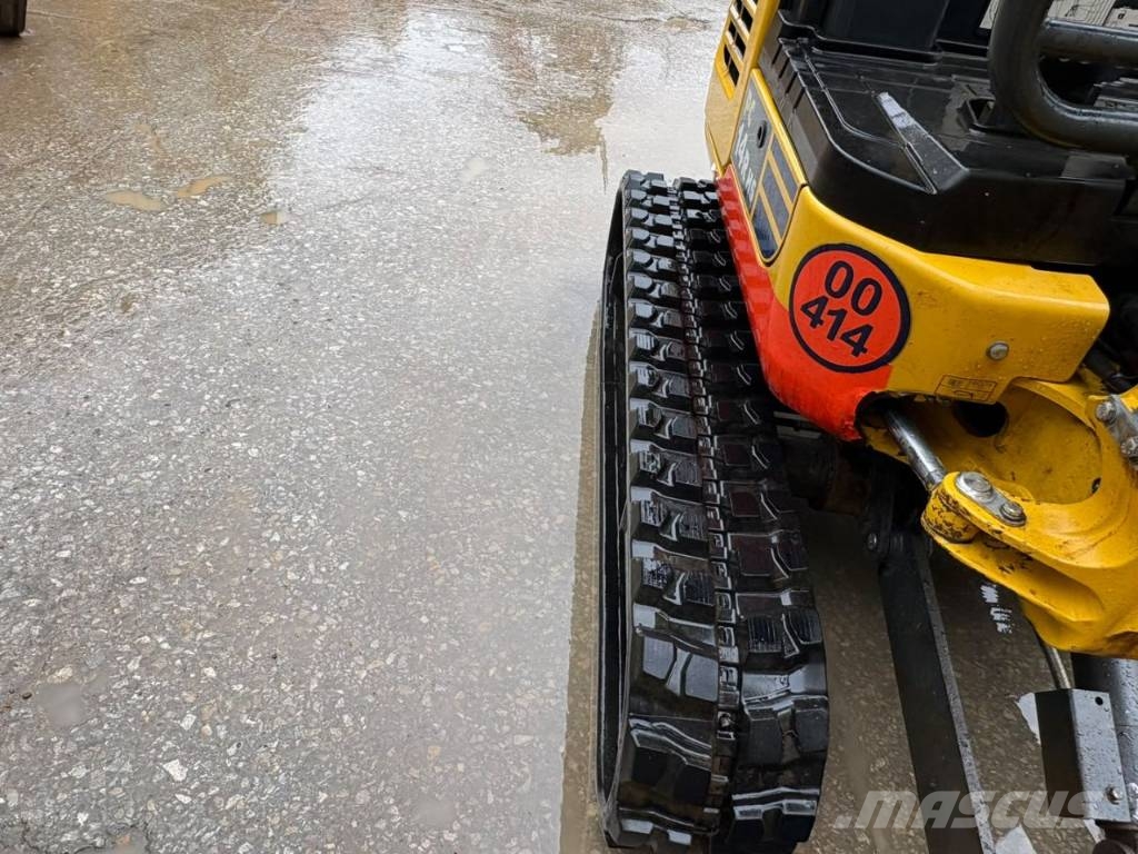 Komatsu PC14 R-3HS حفارات صغيرة أقل من 7 طن (حفارات صغيرة)