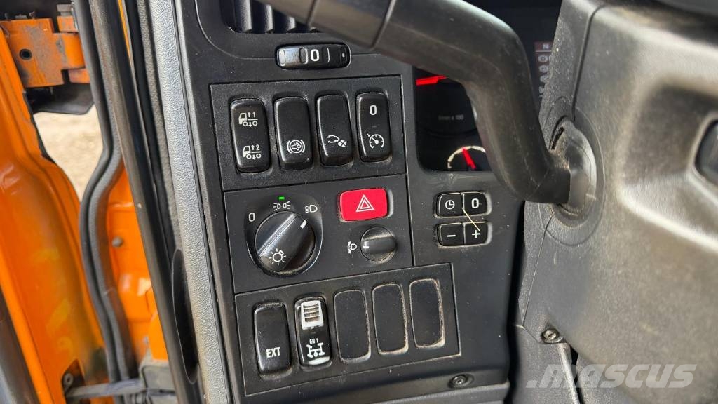 Scania P 400 Crane trucks