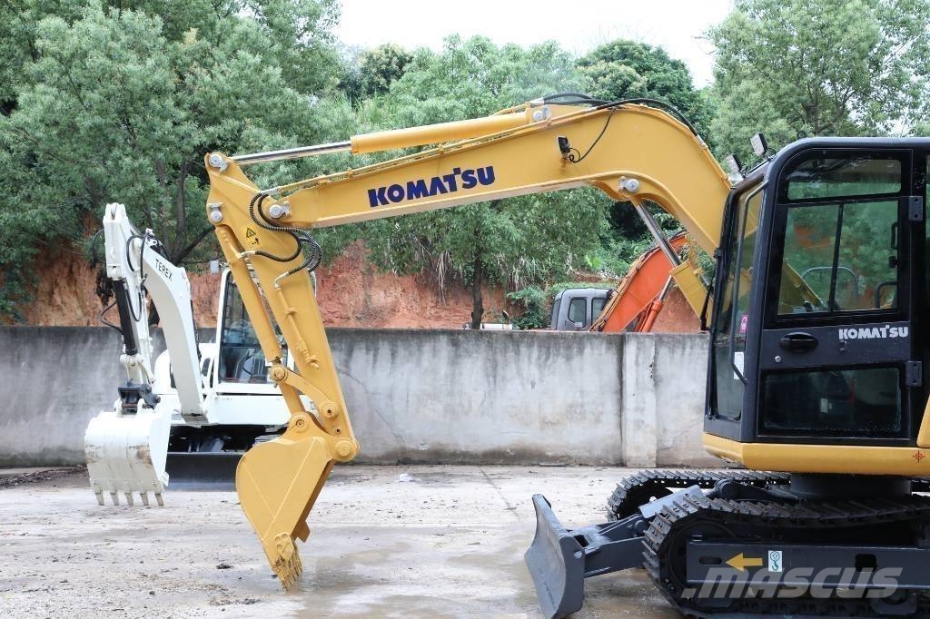 Komatsu PC 60-8 Εκσκαφείς με ερπύστριες