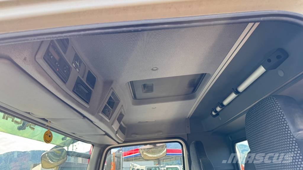 Mercedes-Benz AXOR 1829 4x2 meiller absetz tipper - spring Camion cu carlig de ridicare