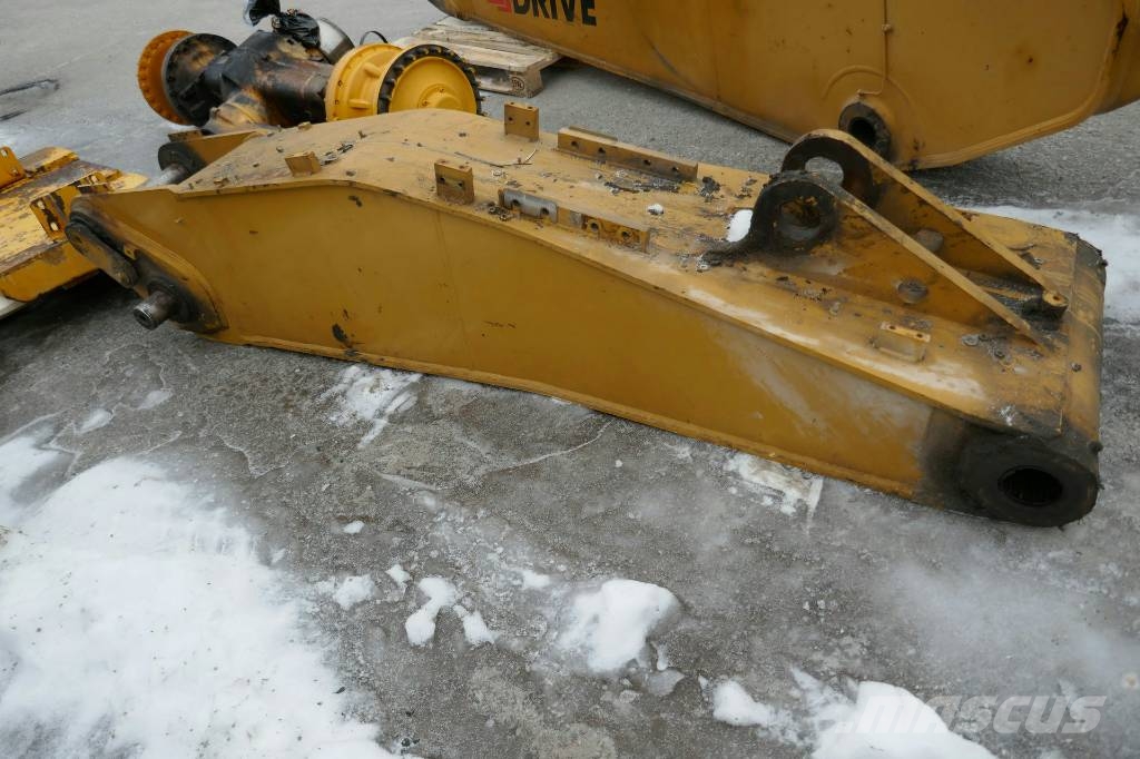 CAT 324 EL, Bom 355-2180 Gieken en dippers