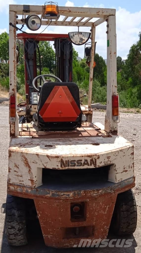 Nissan EH02A20U Diiseltõstukid