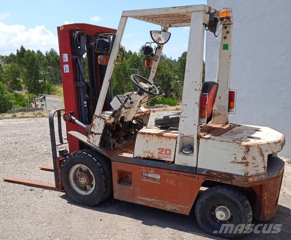 Nissan EH02A20U Diiseltõstukid