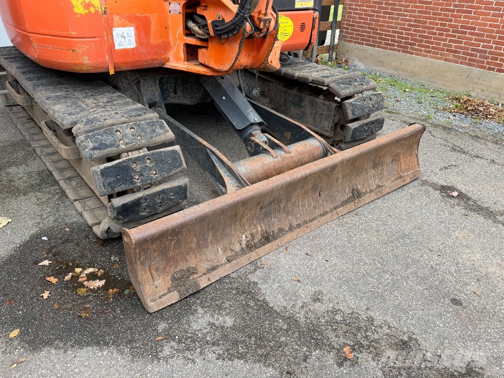 Komatsu PC 80 MR-3 Midi excavators 7t - 12t