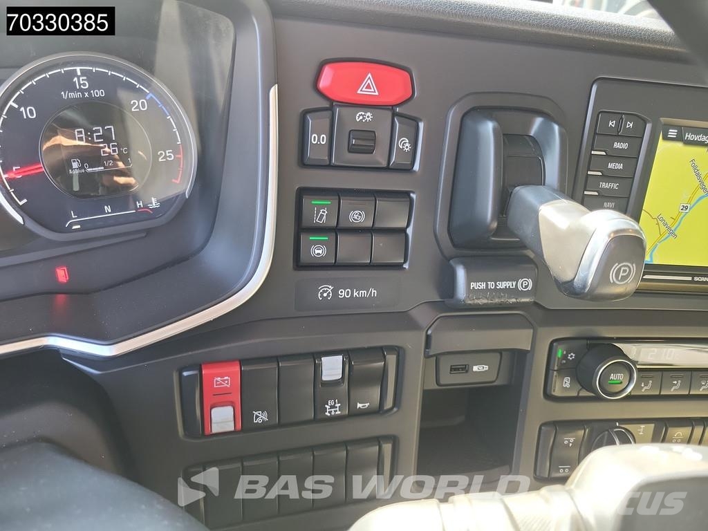 Scania P370 6X2 Recovery truck Abschleppwagen Winch Lift- Hinausautot