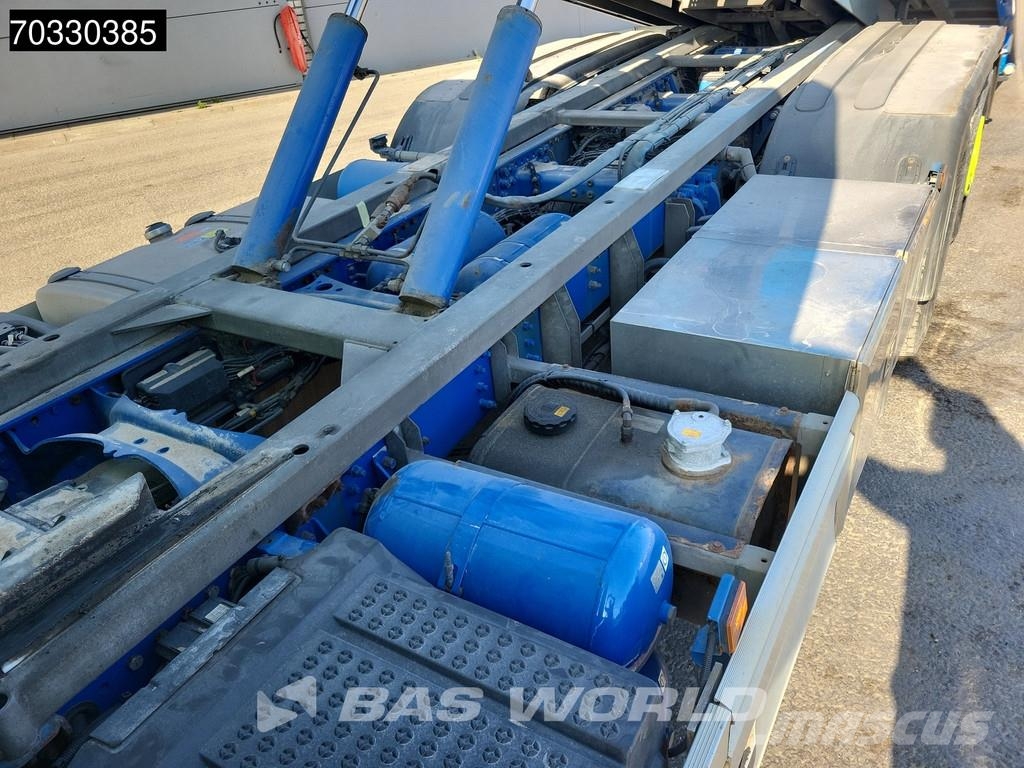 Scania P370 6X2 Recovery truck Abschleppwagen Winch Lift- Hinausautot