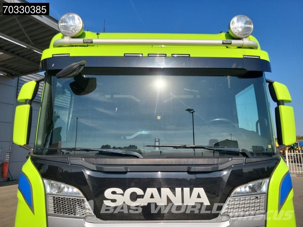 Scania P370 6X2 Recovery truck Abschleppwagen Winch Lift- Hinausautot
