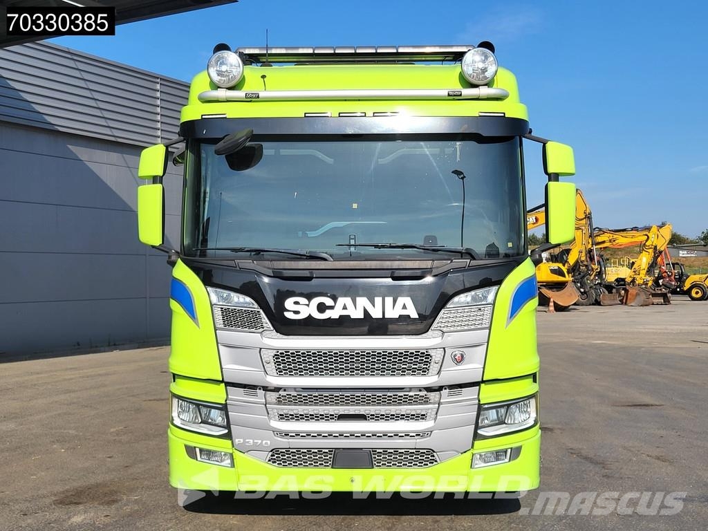 Scania P370 6X2 Recovery truck Abschleppwagen Winch Lift- Hinausautot
