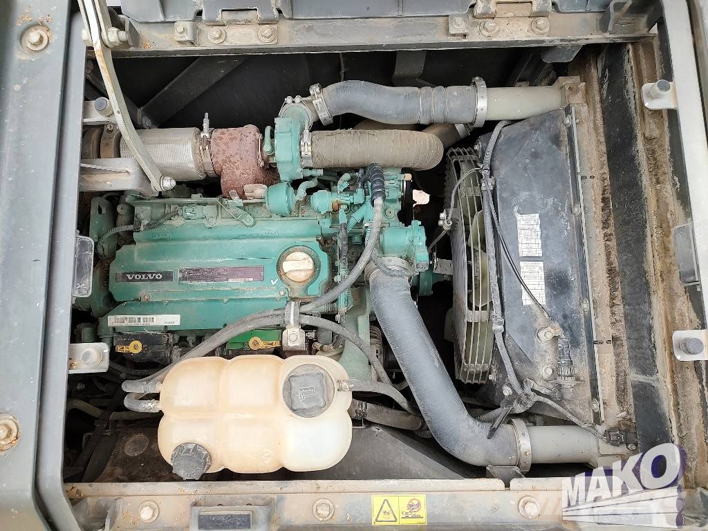 Volvo EC 140 EL Rupsgraafmachines