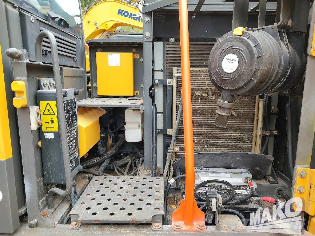 Volvo EC 140 EL Rupsgraafmachines