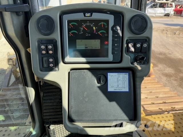 CAT D 6 T LGP 履帶推土機