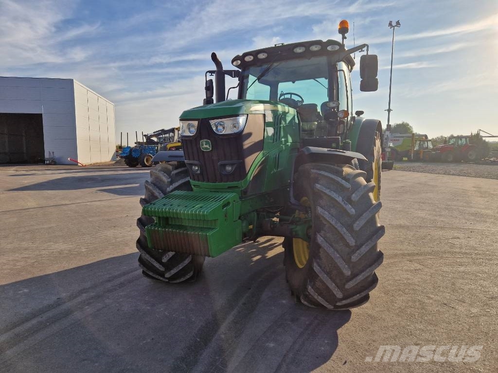 John Deere 6215 R Tratores Agrícolas usados
