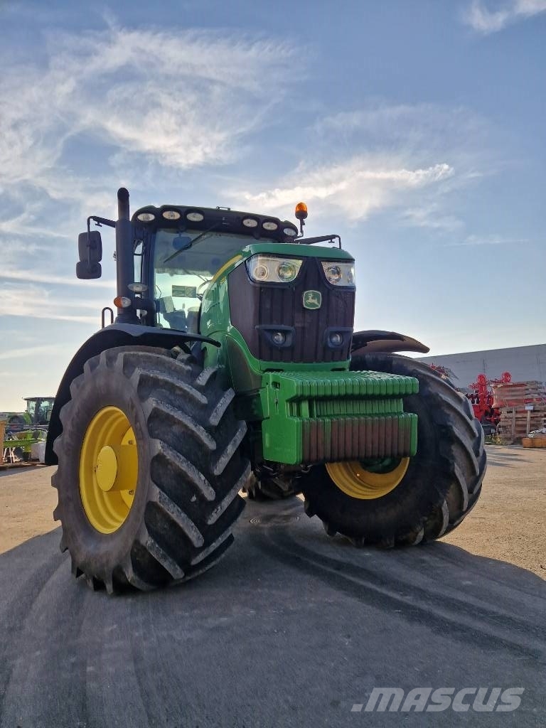 John Deere 6215 R Tratores Agrícolas usados