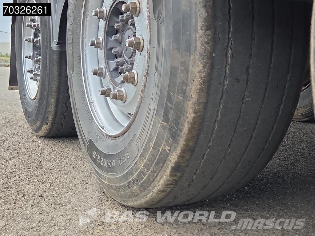 Schmitz Cargobull Lift Axle Piekabes pašizgāzēji