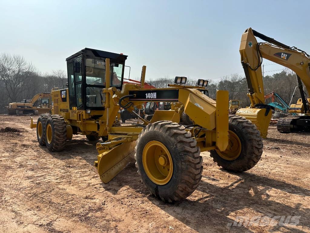 CAT 140H Grederji