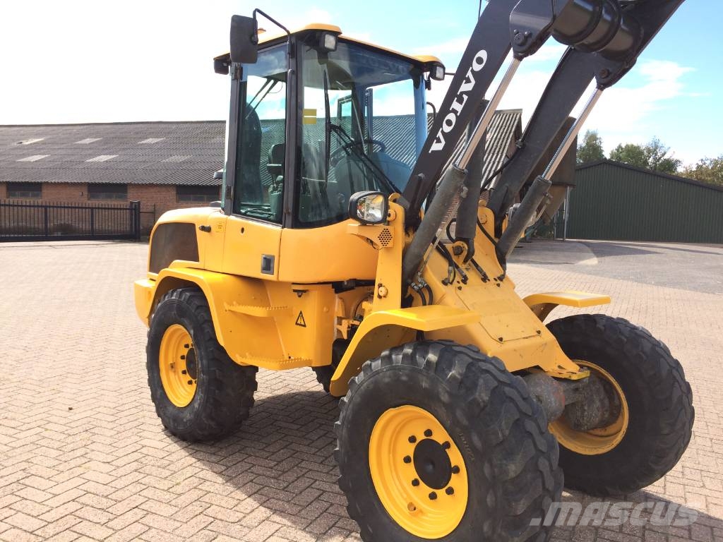 Volvo L 30 G Cargadoras sobre ruedas