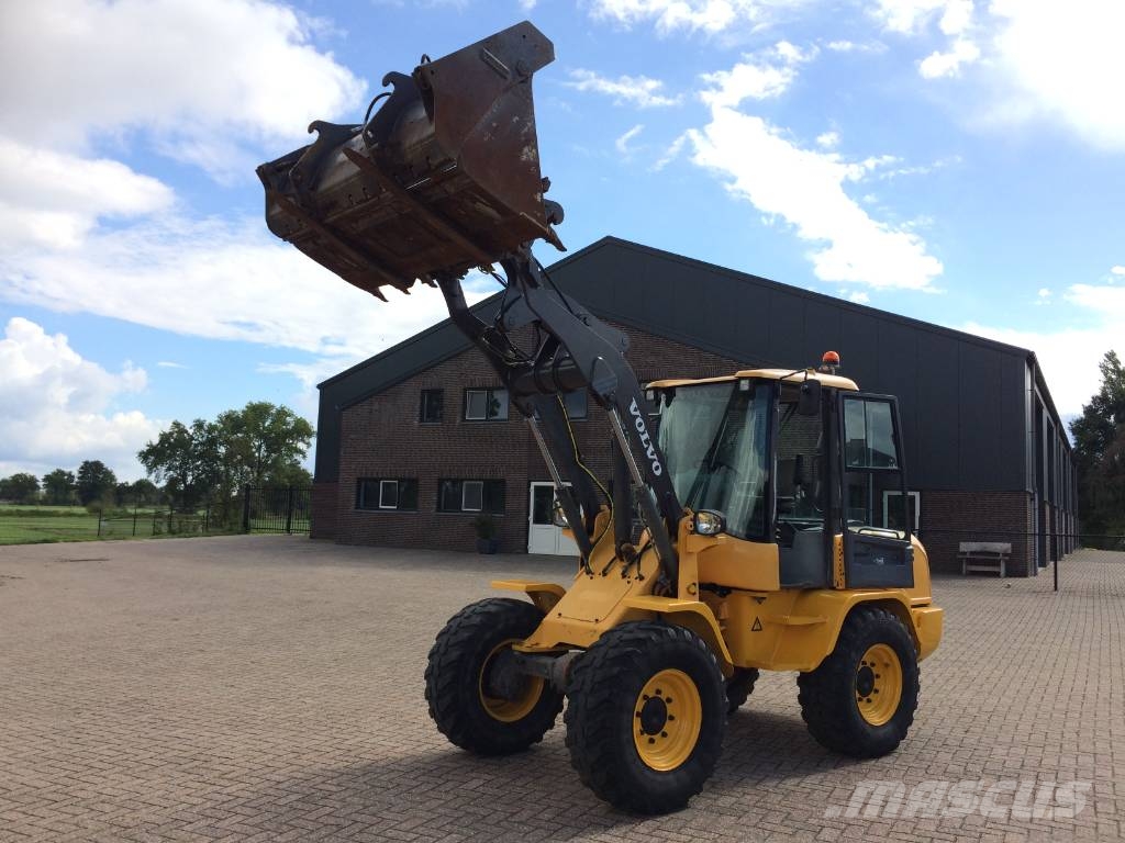 Volvo L 30 G Cargadoras sobre ruedas