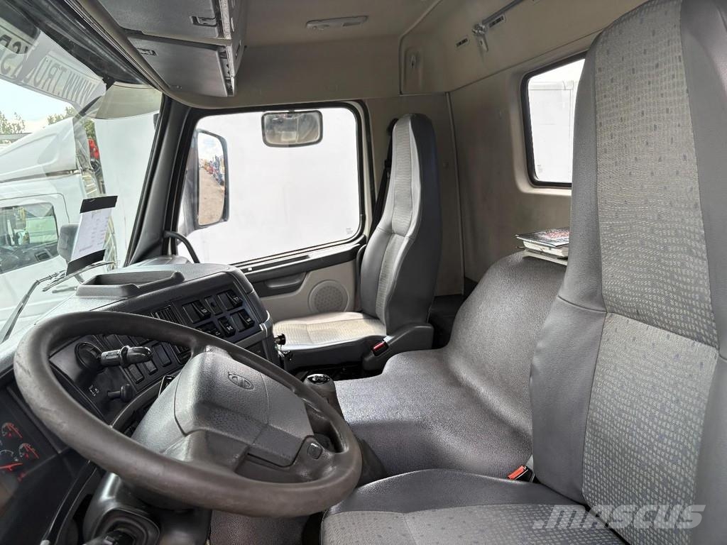 Volvo FM 12.380 + HMF 2220 K5 + 8X4 STEERING + TIPPER + Kiper tovornjaki