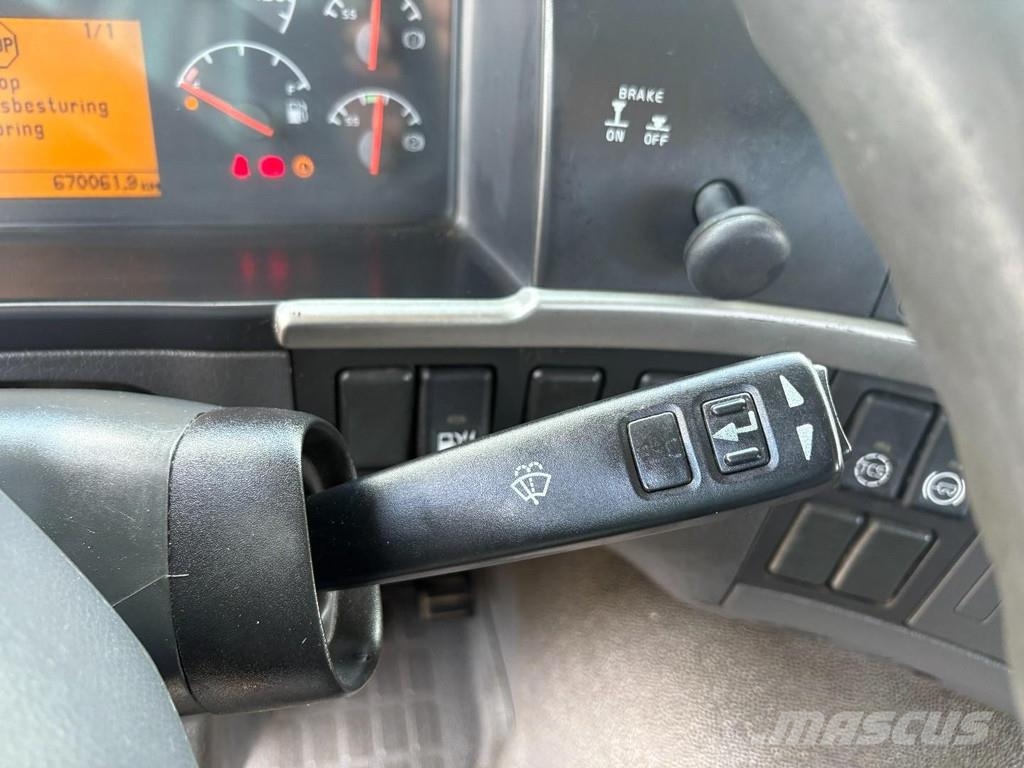Volvo FM 12.380 + HMF 2220 K5 + 8X4 STEERING + TIPPER + Kiper tovornjaki