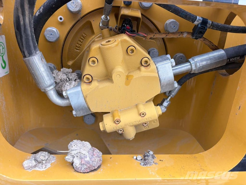 CAT CS66 Single drum rollers