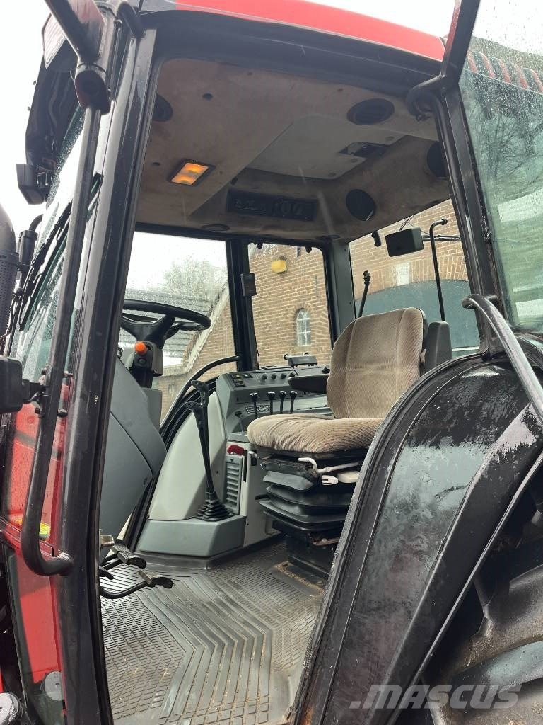 Valtra 6650 Tractors