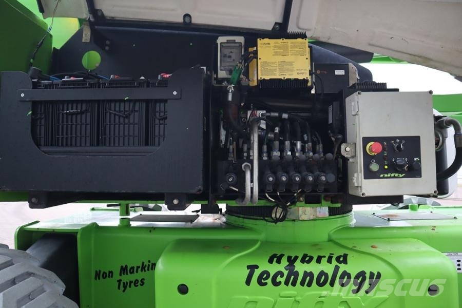 Niftylift HR28 HYBRIDE Hybrid, 4x4 Drive, 28m Working Height Leddede bomlifter