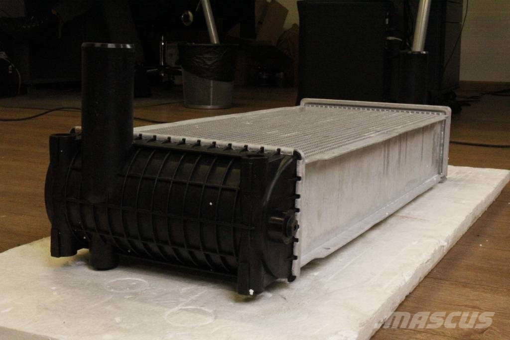 Volvo Water Radiator EC220 EC235 EC220 VOE17243126 Radijatori