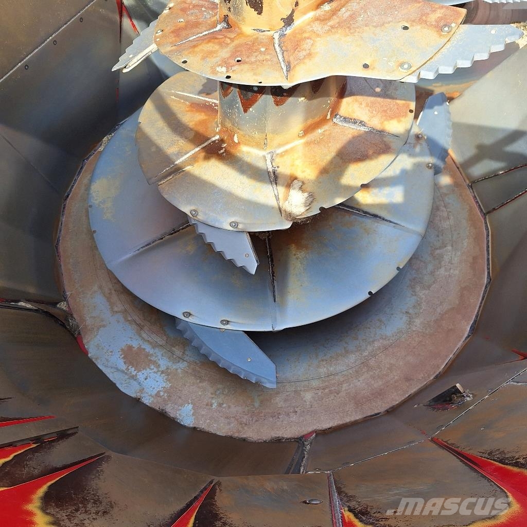 JF Vm22 Кормороздавачі