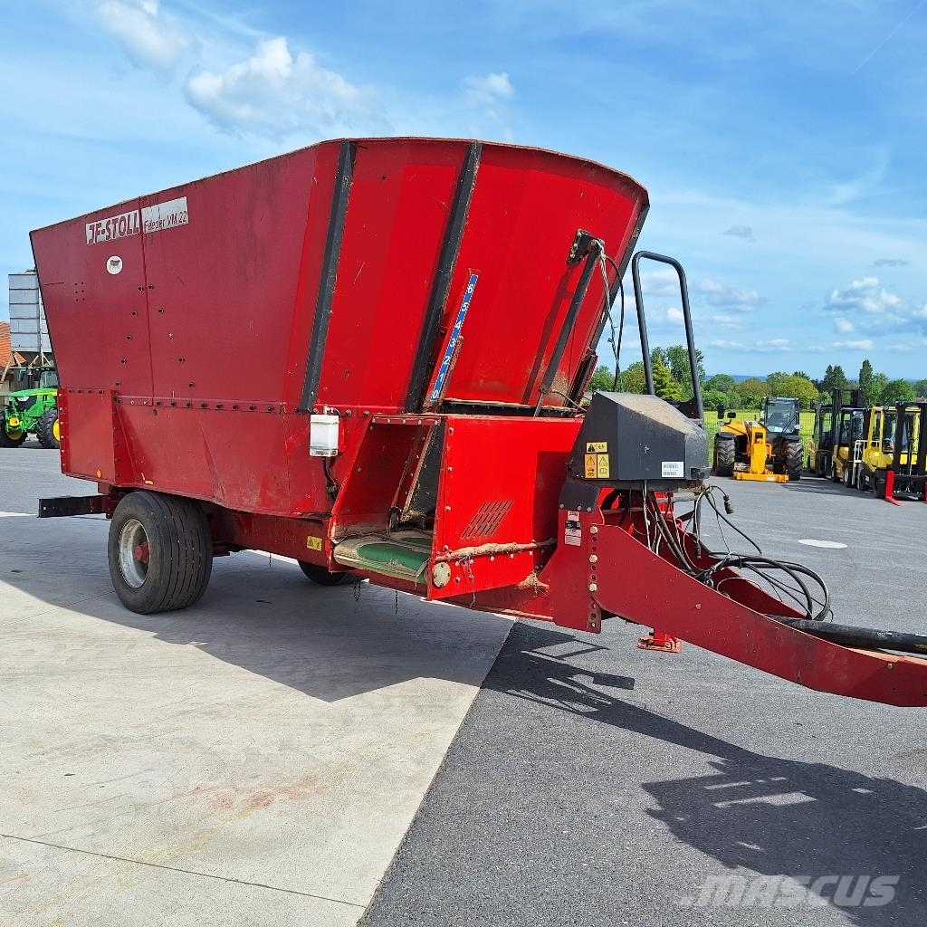 JF Vm22 Кормороздавачі