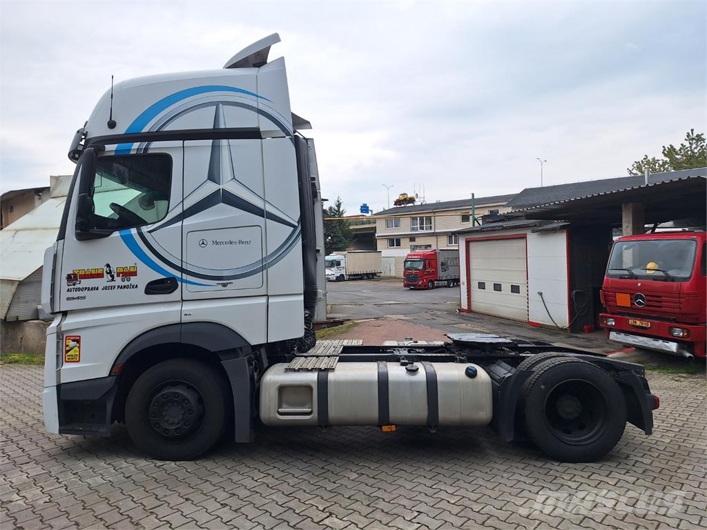 Mercedes-Benz ACTROS 1845 وحدات الجر