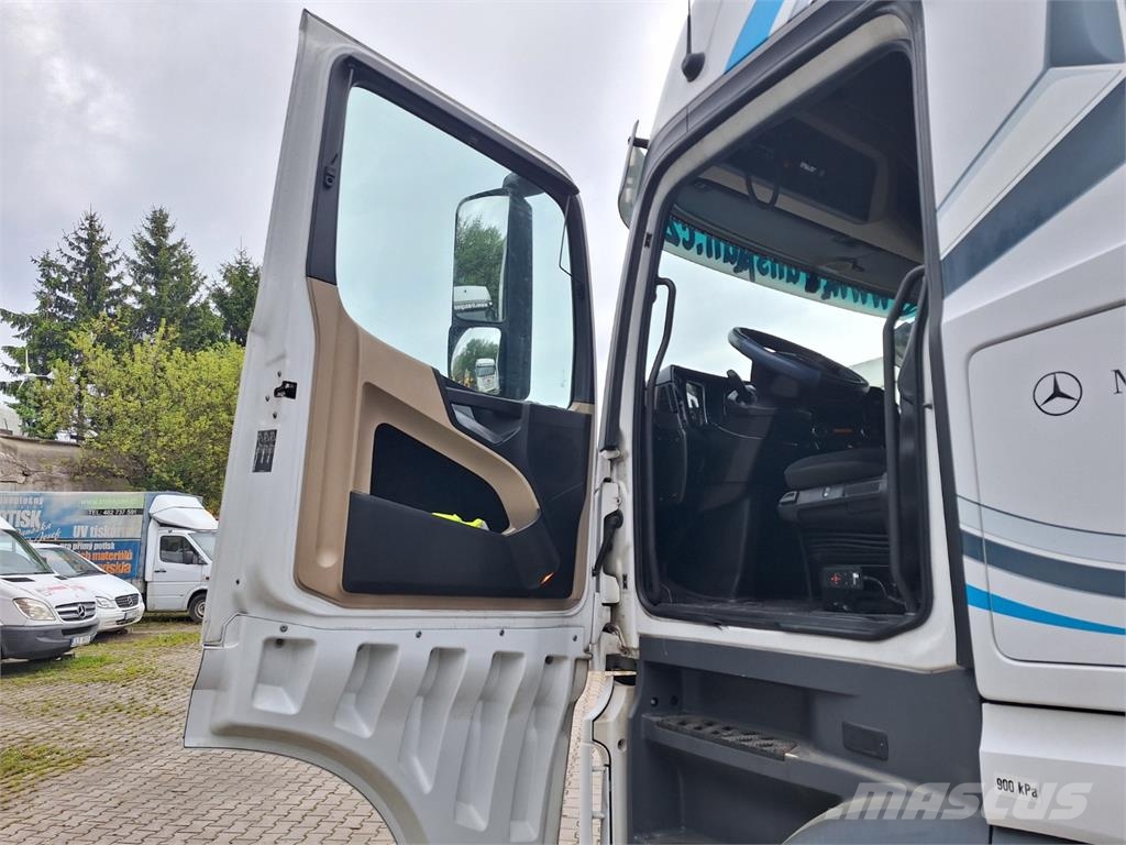 Mercedes-Benz ACTROS 1845 وحدات الجر