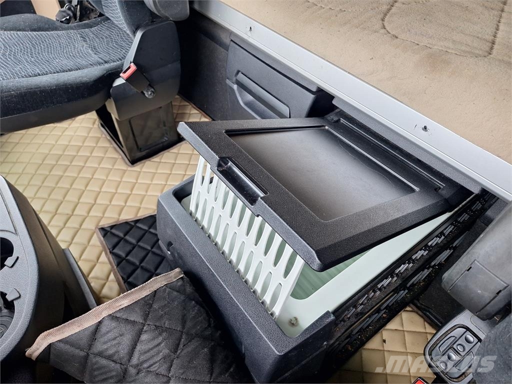 Mercedes-Benz ACTROS 1845 وحدات الجر