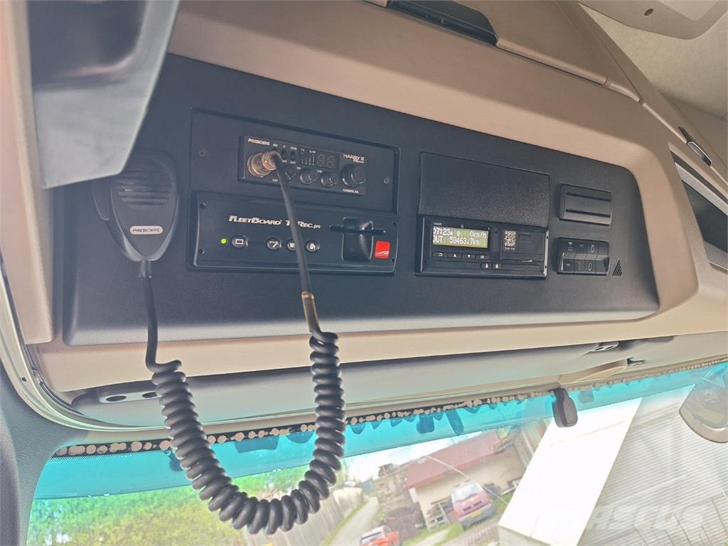 Mercedes-Benz ACTROS 1845 وحدات الجر