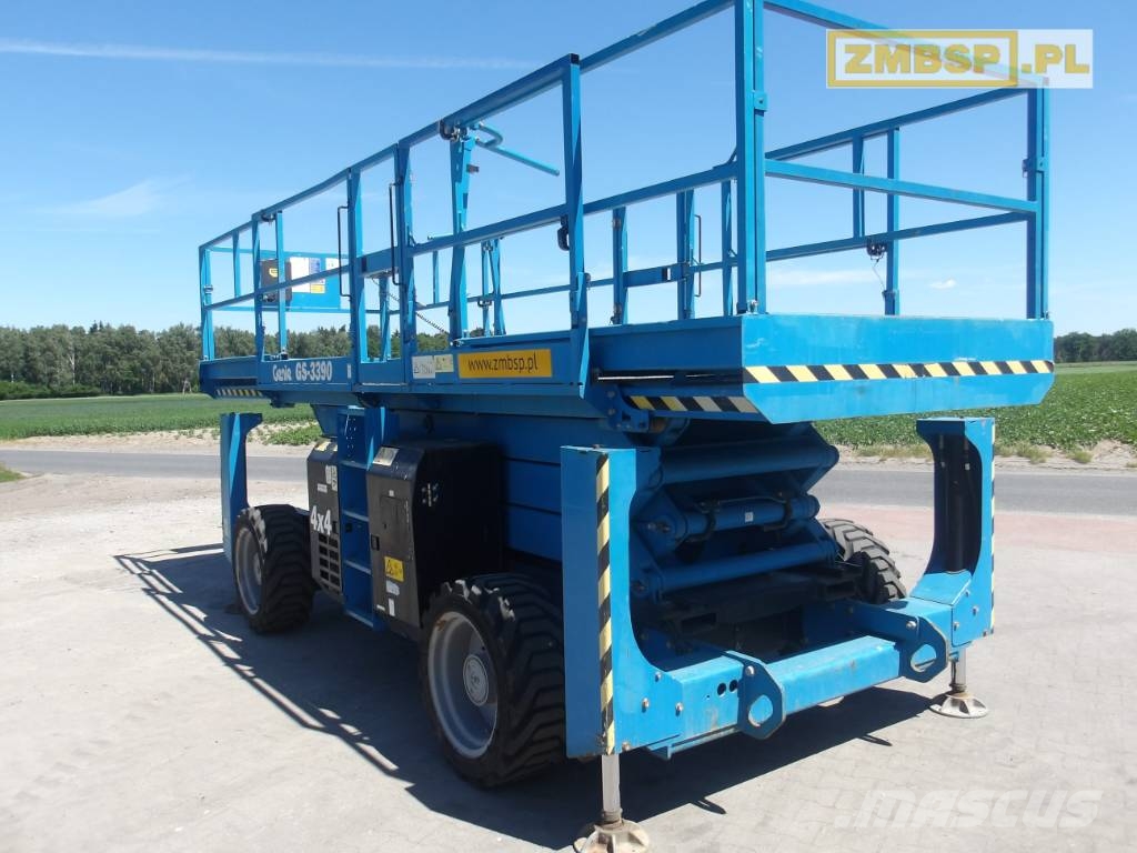 Genie GS 3390 RT Scissor lifts