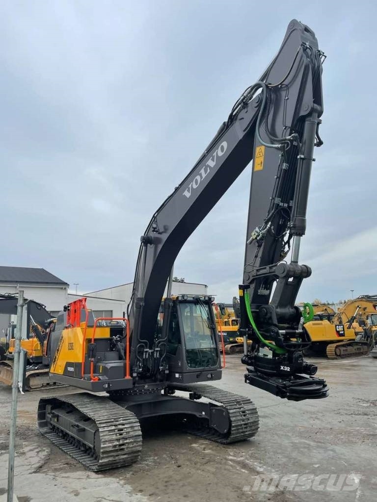 Volvo EC250EL Uthyres/For Rental 履带挖掘机